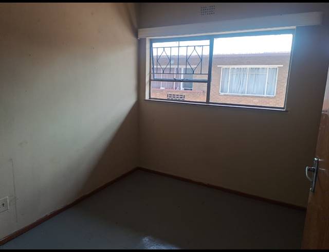 2 bed property to rent in PRIMROSE